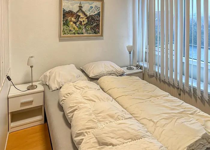 1 Bedroom Cozy In 에스비에르